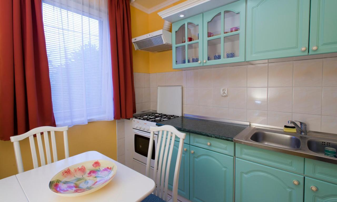 Nexus Vendeghaz Szeged 아파트 호텔 외부 사진