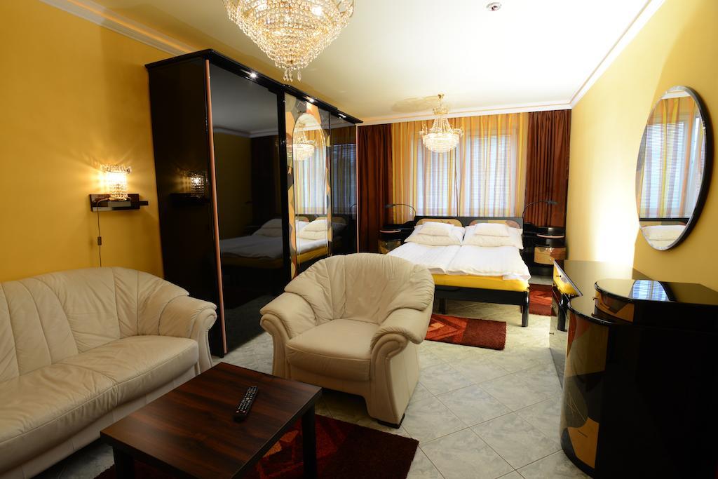 Nexus Vendeghaz Szeged 아파트 호텔 객실 사진